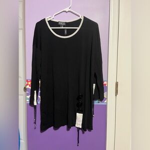 Angel Black and White Tunic with Button Accents